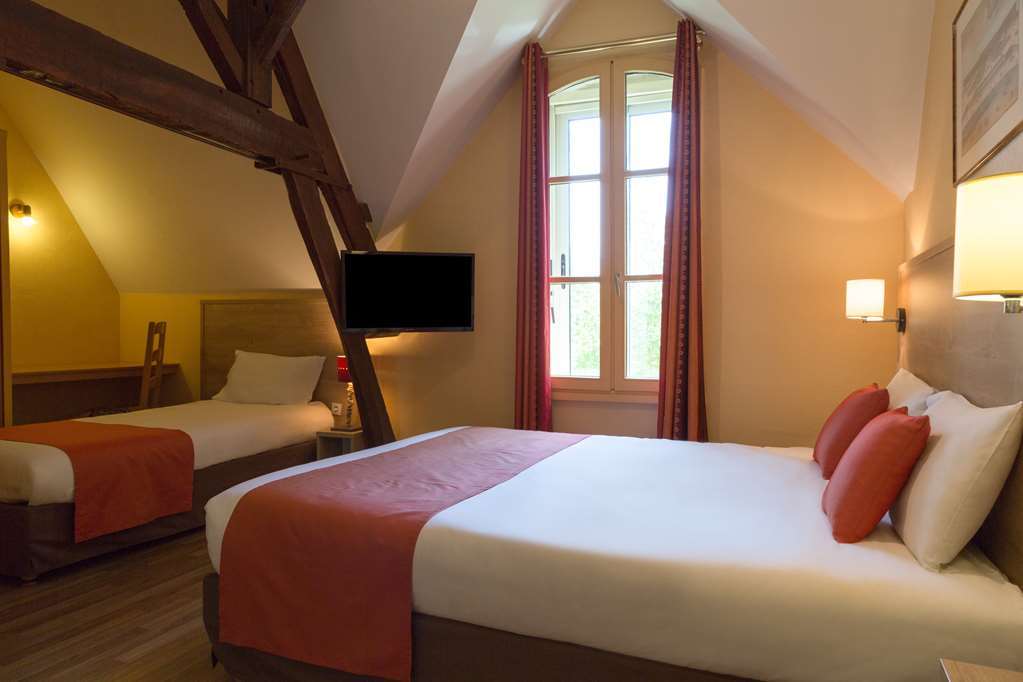 Hotel Henri IV Coutras Pokoj fotografie