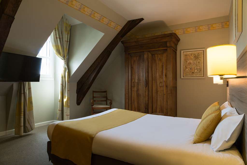 Hotel Henri IV Coutras Pokoj fotografie